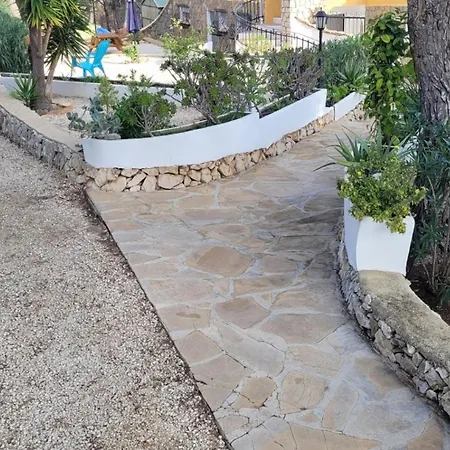 Casa Caledonia - Dans Avec Jardin Arbore Et Piscine A 500 M De La Benissa