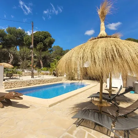 Casa Caledonia - Dans Avec Jardin Arbore Et Piscine A 500 M De La Apartment *